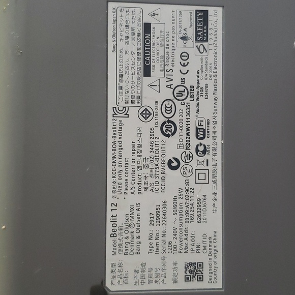 BANG & OLUFSEN BEOLIT 12 PORTABLE BLUETOOTH SPEAKER | STONE GREY. - Picture 5 of 6